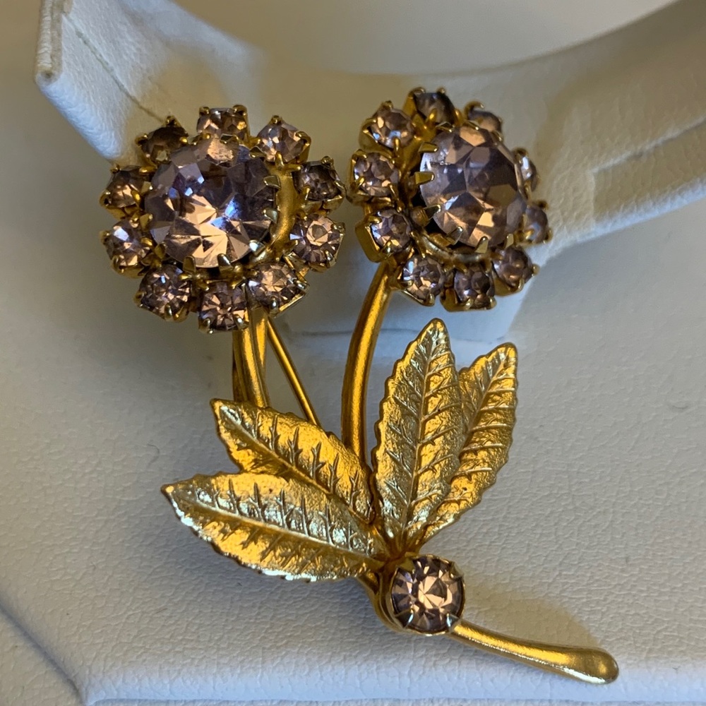 Pretty pink and gold rhinestone flower brooch